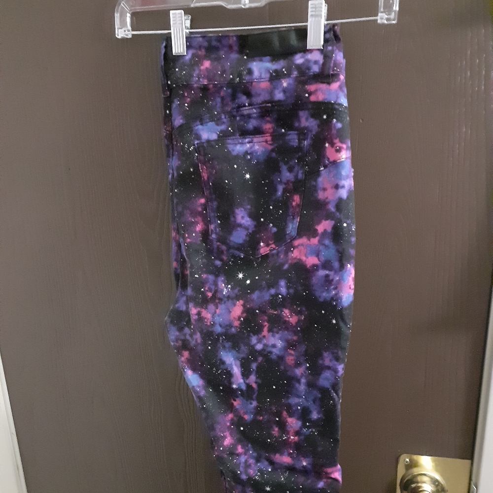Galaxy skinny jeans